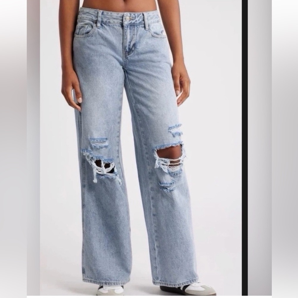 Distressed Light Blue Mom Jeans